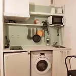 Côté Metro Avec Piscine Et Parking Gratuit