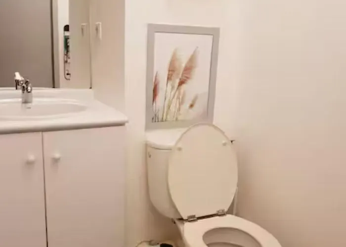 Cote Metro Avec Piscine Et Parking Gratuit Apartment *