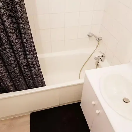 Cote Metro Avec Piscine Et Parking Gratuit * تولوز